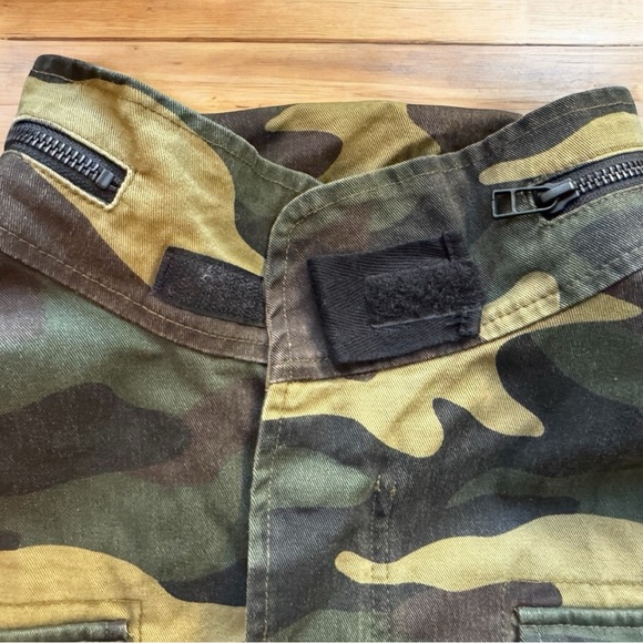 MOUSSY Thick Camo Utility Jacket with Hidden Hood - Size Free - Picture 8 of 11